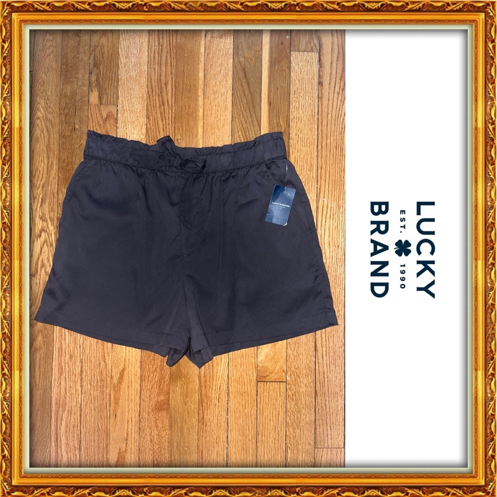 NWT | Lucky Brand High-Rise Belted Paperbag Shorts!!